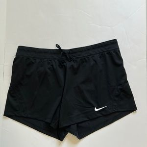 NIKE Black Dri Fit Workout Shorts Sz L